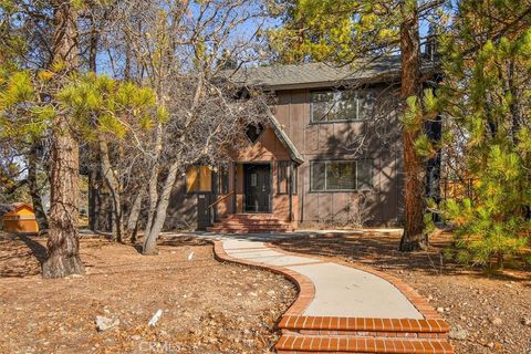 Photo of 1584 Wolf Road, Big Bear, CA 92314 (MLS # CV26004886)