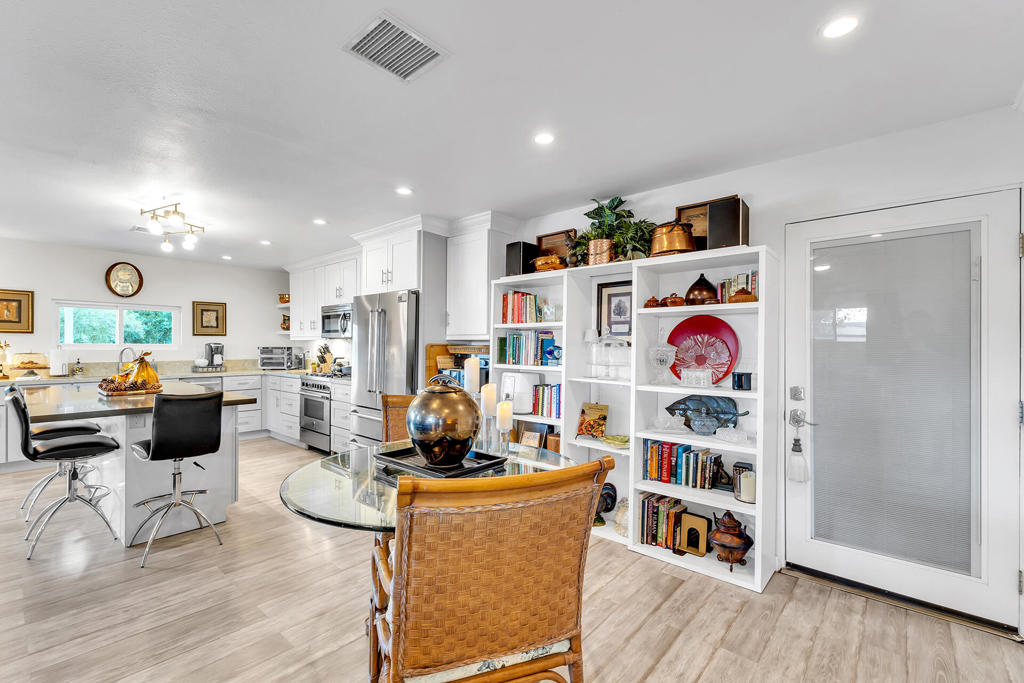 Parkview Mobile Esta - Manufactured In Park