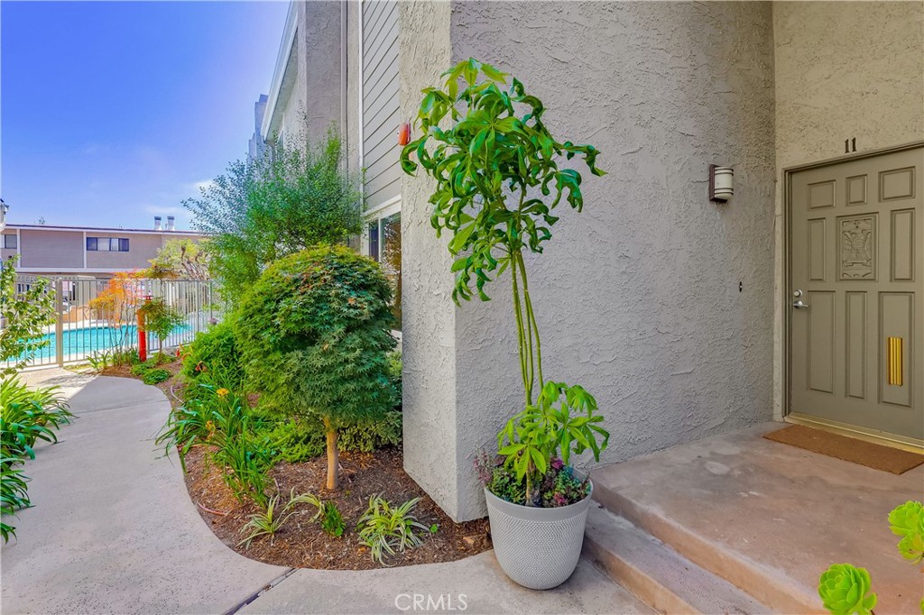 609 Meyer Lane 11