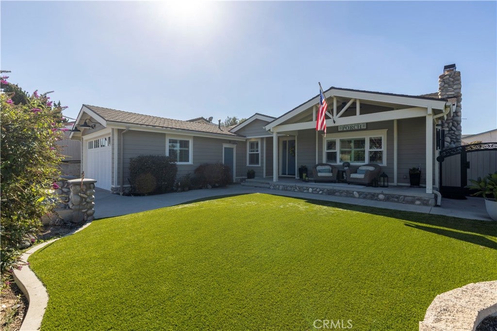 305 N Prospectors Road