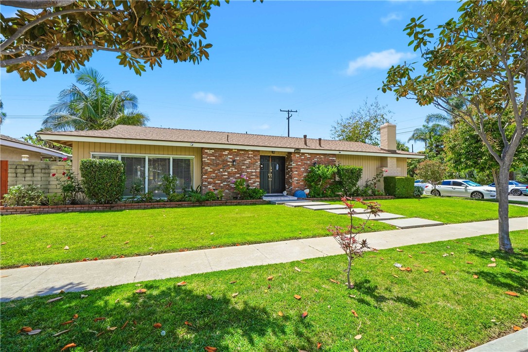 1382 Lance Drive