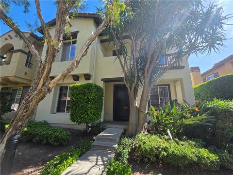 Photo of 71 Wonderland, Irvine, CA 92620 (MLS # TR26080005)