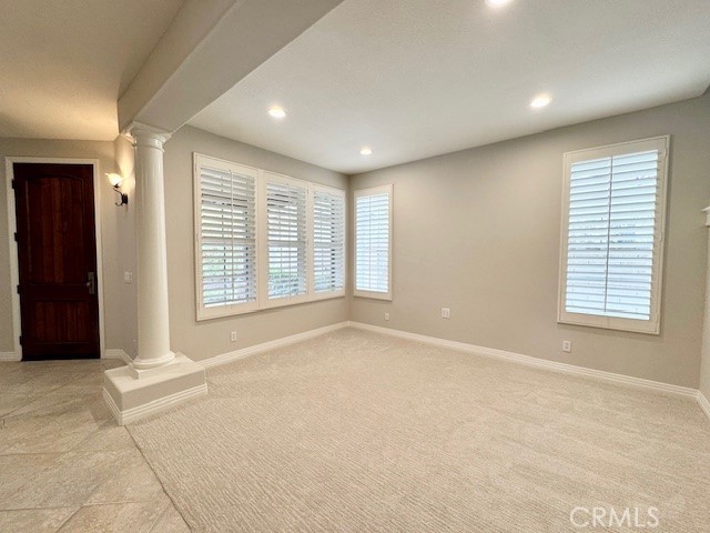 42 Vela Court