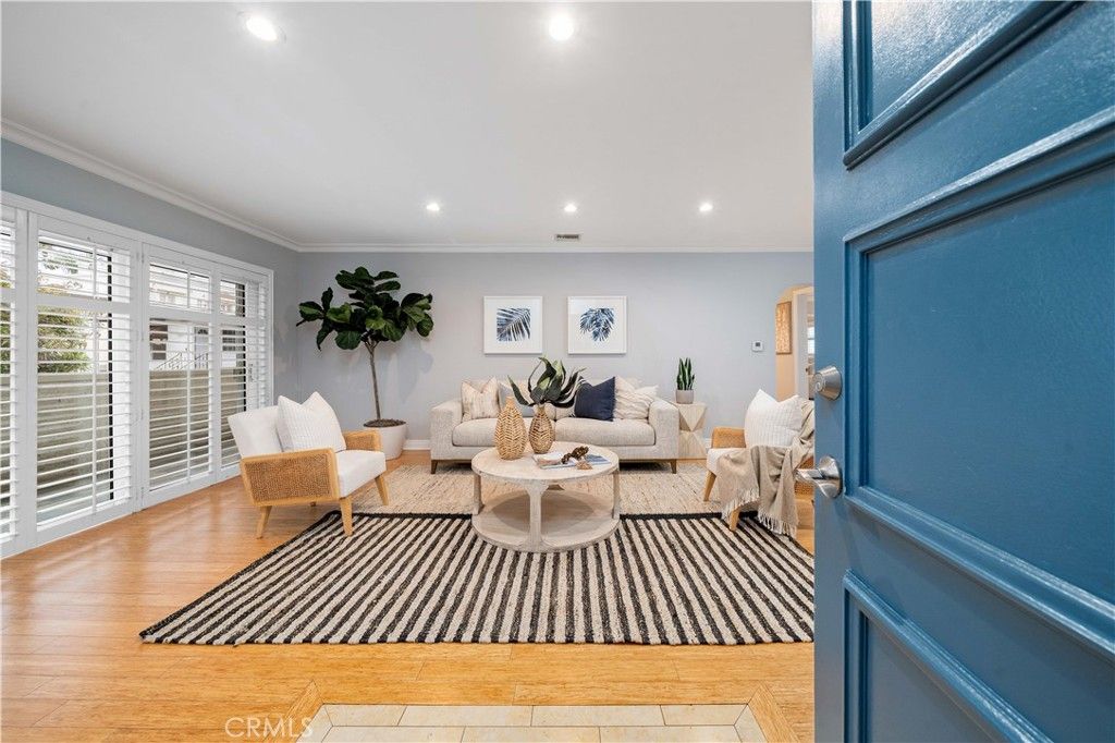 Photo of 923 17th St St #4, Santa Monica, CA 90403 (MLS # NP26067677)