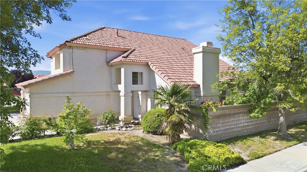 44125 Hunter Court