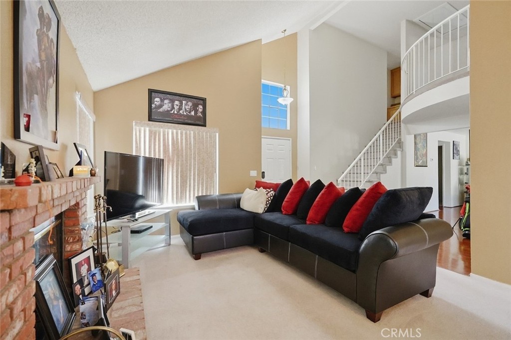 44125 Hunter Court