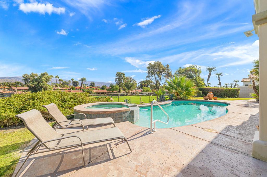 42780 Caballeros Drive