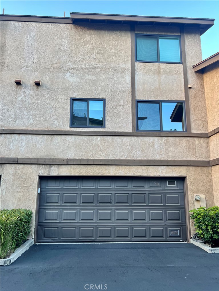 Costa Mesa Triangle (CTRI) - Residential Lease