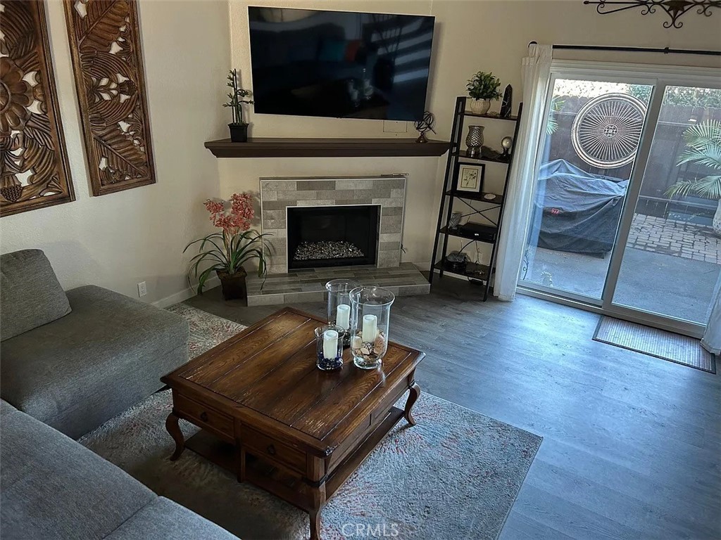 590 Wendy Ln