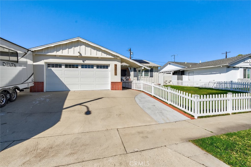 15503 Woodcrest Drive