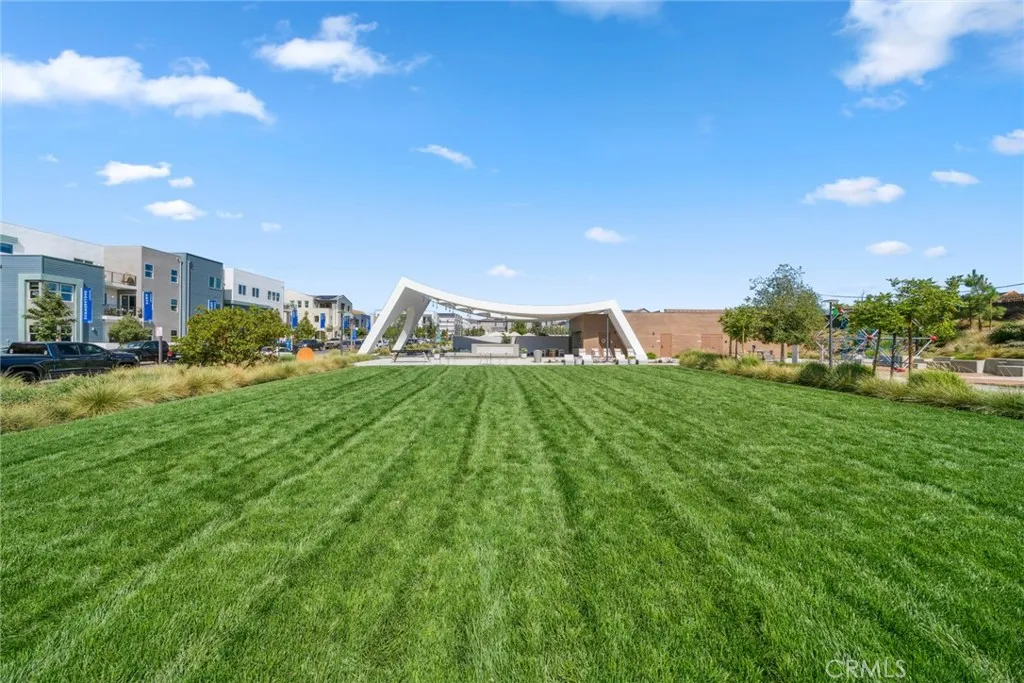 Irvine, California 92618, United States, 1 Bedroom Bedrooms, ,1 BathroomBathrooms,Residential,Active,207711