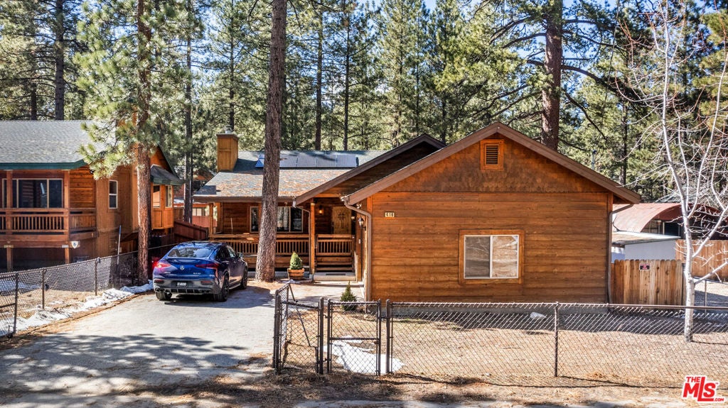 416 Mountainaire Lane
