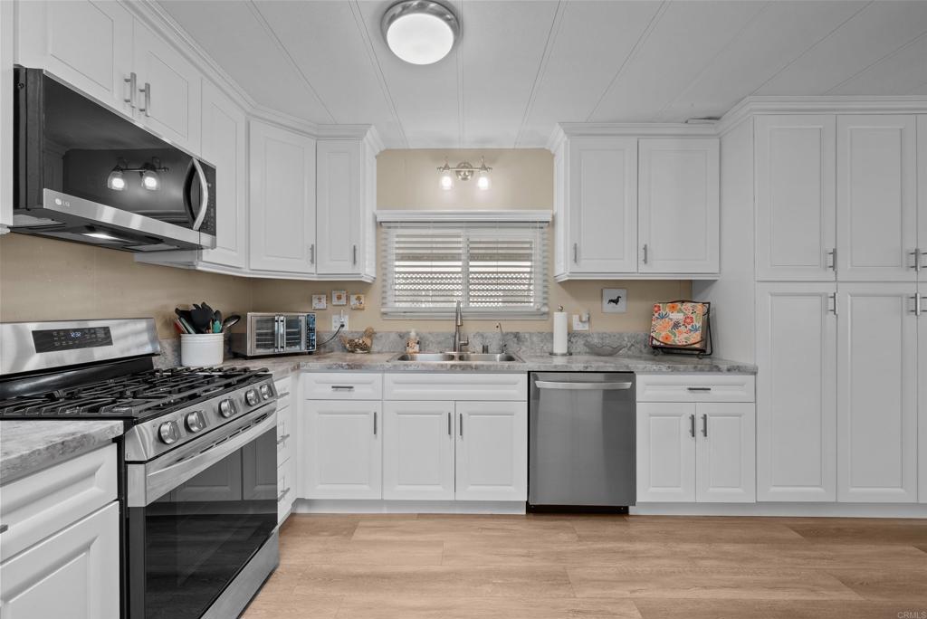 500 W Santa Maria Street 30