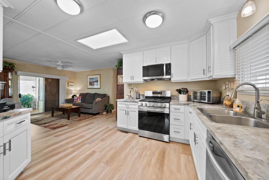 500 W Santa Maria Street 30