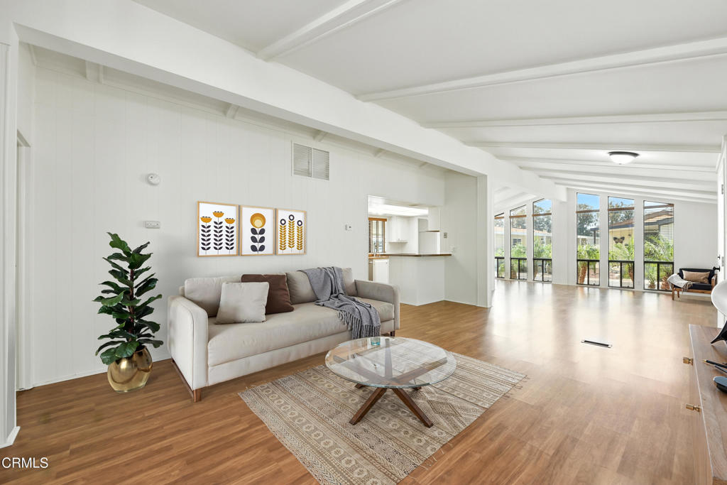 Patrician MHP - 0285 - Manufactured In Park