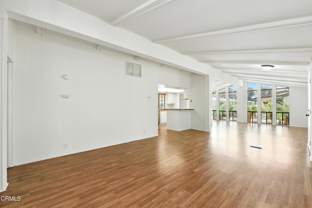 Patrician MHP - 0285 - Manufactured In Park