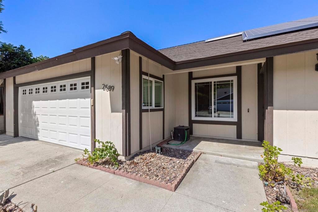 2589 Joann Dr