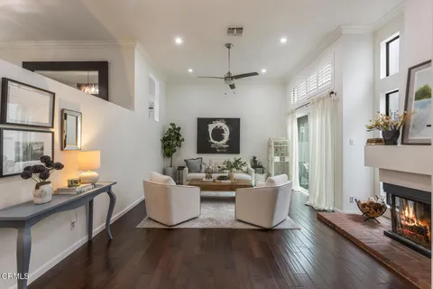 5230 Bellingham Avenue Unit 6, Valley Village, CA 91607 - MLS#: P1-24344