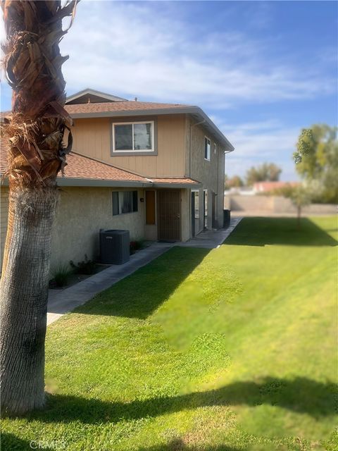 72770 Willow Palm Desert CA 92260