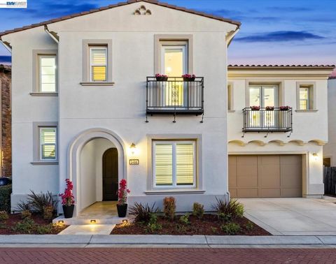 Photo of 3486 Cinnamon Ridge Rd. Rd, San Ramon, CA 94582 (MLS # 41130189)