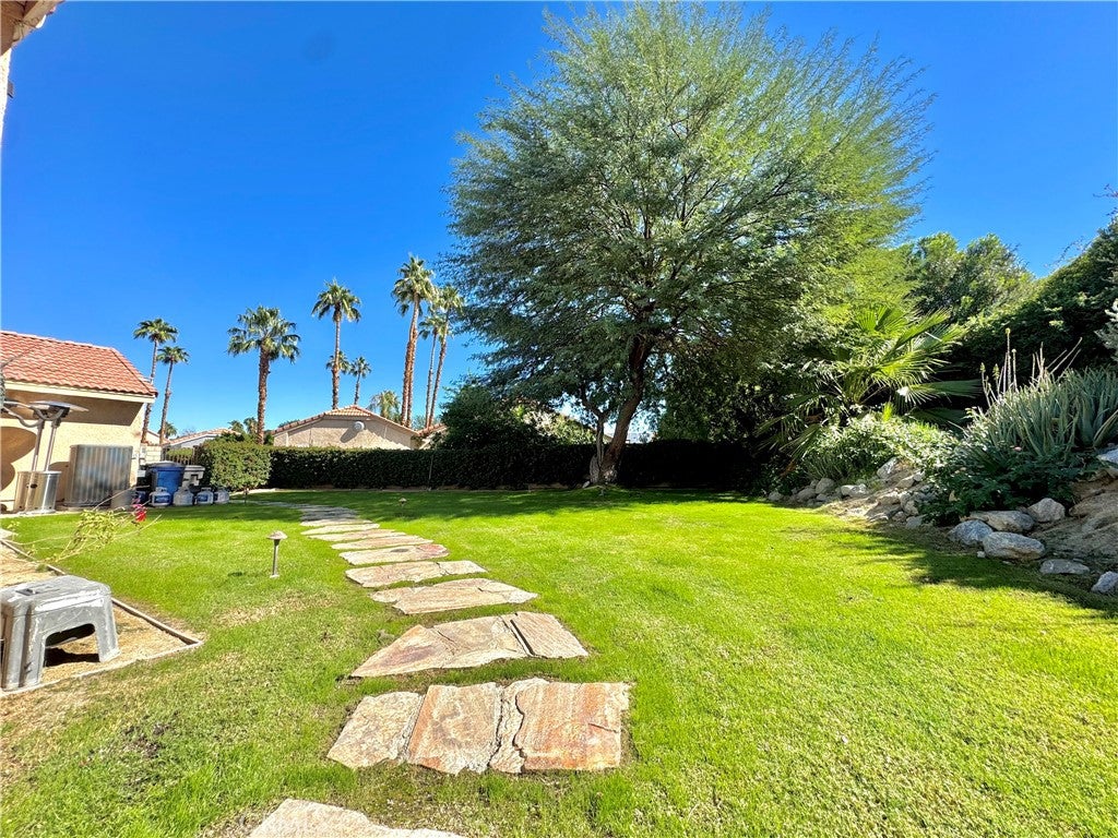 47295 Sand Sage Court