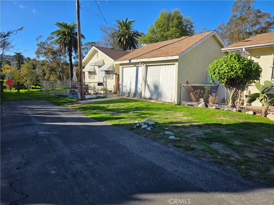 Take a look at this charming two bedroom one bath, 742 sq. ft. sits on a 1,880 sq. lot. built in 1925..sits  behind 701 No. Gaffey Place, also for sale.
These two properties must be sold together, they have 2 seperate APN #s.  Great investment for owner to live in the front home and keep this back house as a rental, both on MO to MO contracts.  Termination of  Tenancy to be initiated by the Owner. 
Please contact me for further information deemed necessary. 701 No. Gaffey Pl.  on MLS SB25271507  for $600,000.