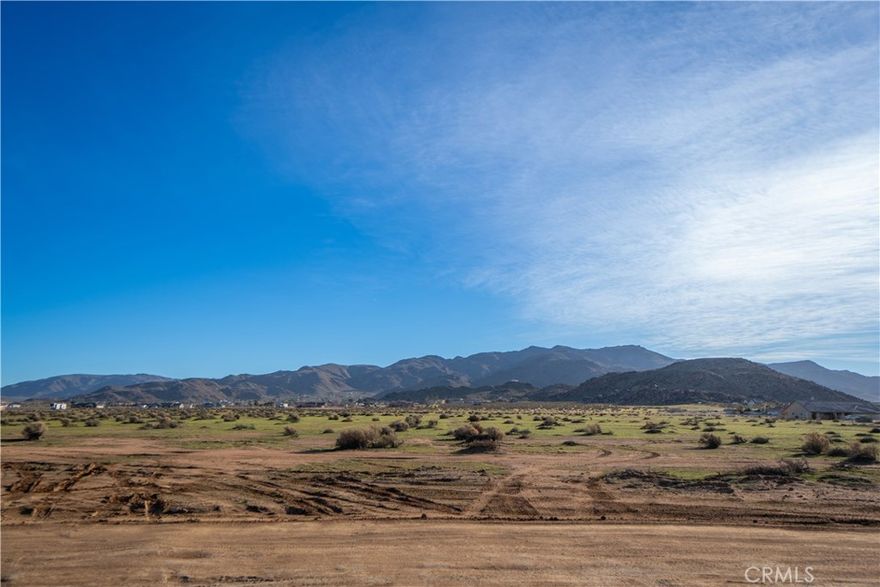 4.33 acre vacant lot