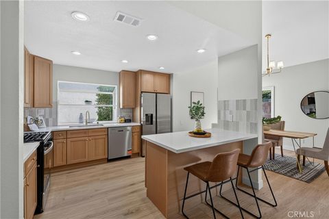 Photo of 43 Oxbow Creek LN, Laguna Hills, CA 92653 (MLS # CV26136837)