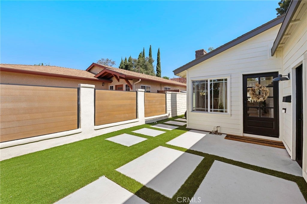 27002 El Retiro, Mission Viejo CA 92692 - Photo 32