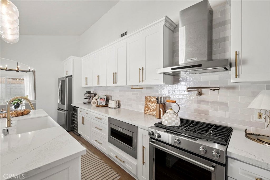 27002 El Retiro, Mission Viejo CA 92692 - Photo 12