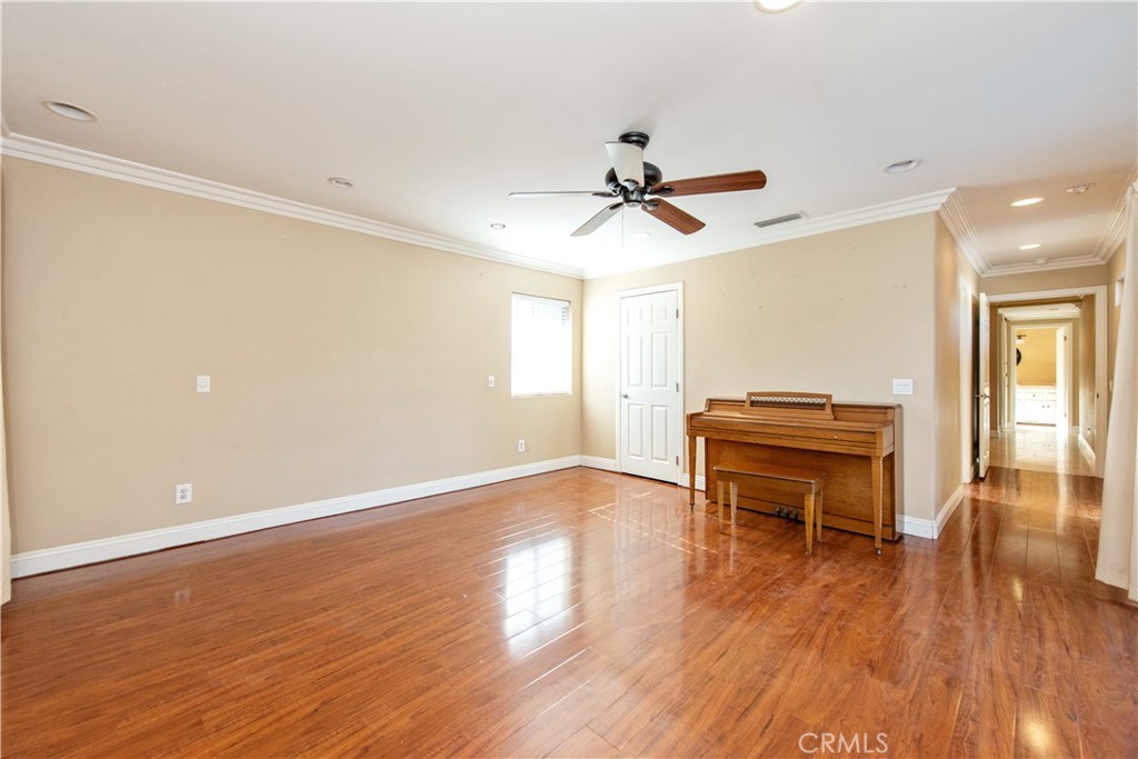 Tustin Village (TV) - Residential Lease