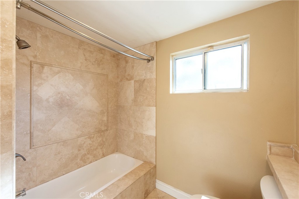 Tustin Village (TV) - Residential Lease