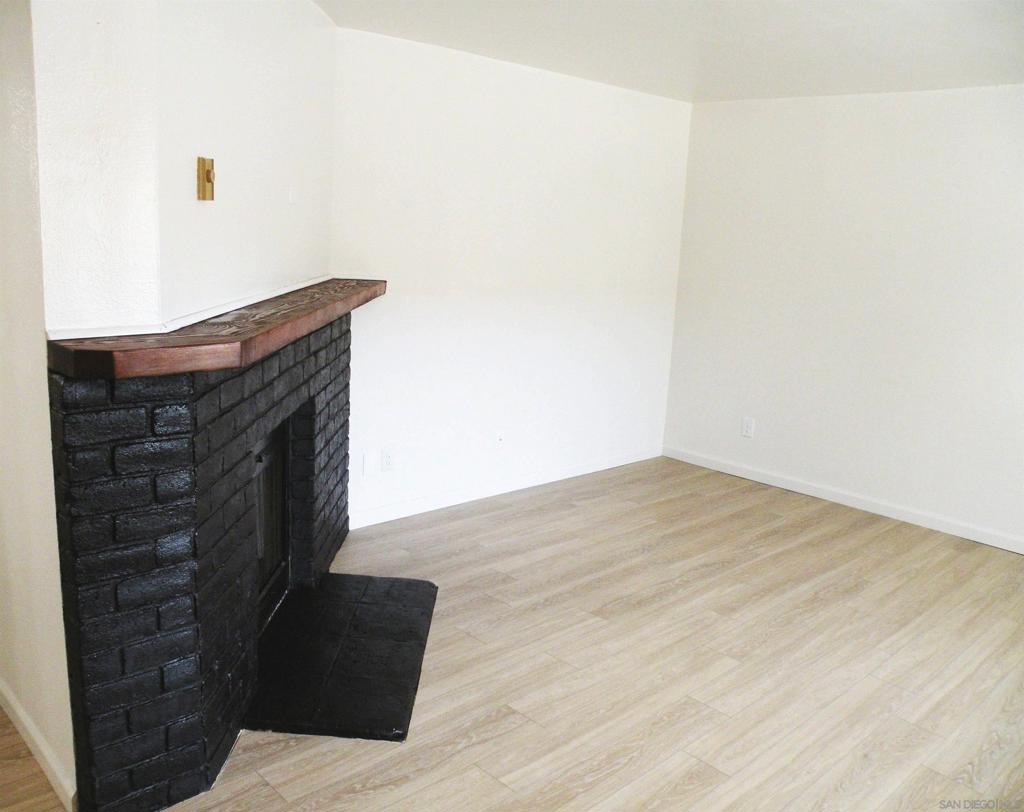 550 Park Way 04