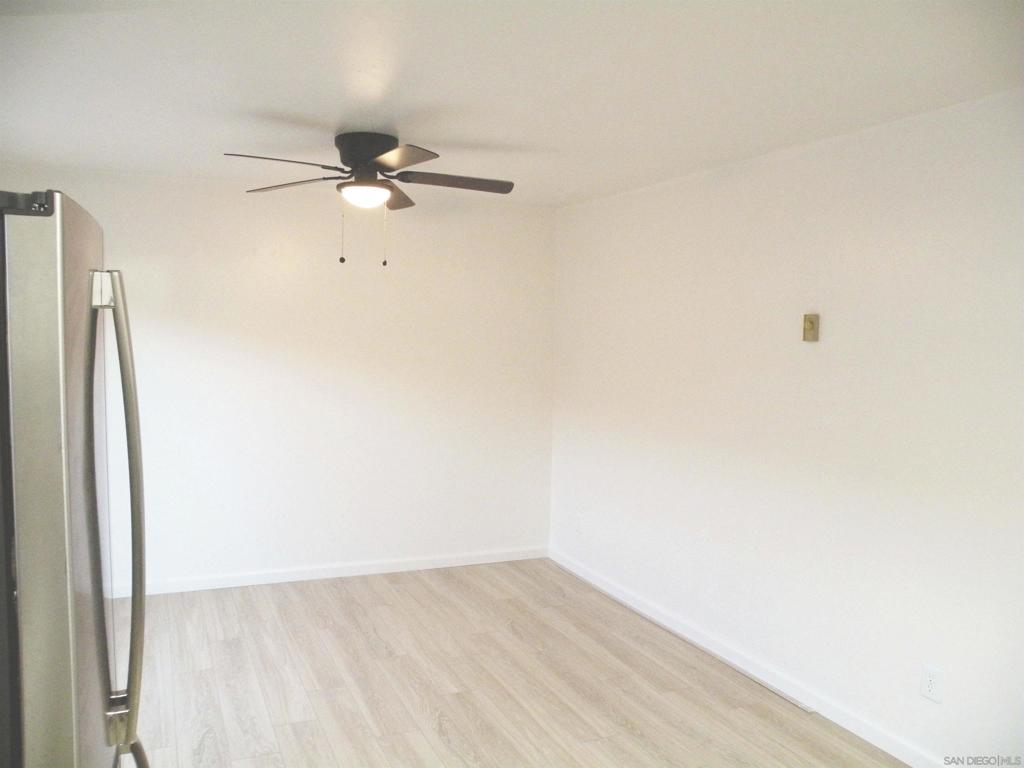 550 Park Way 04
