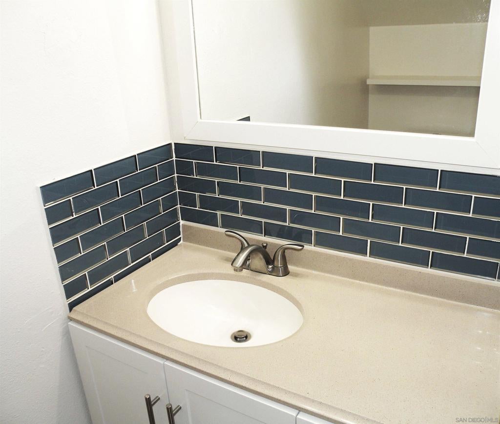 550 Park Way 04