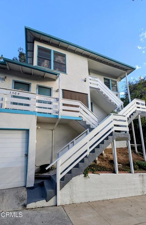 Photo of 1500 Verd Oaks Drive, Glendale, CA 91205 (MLS # V1-34737)