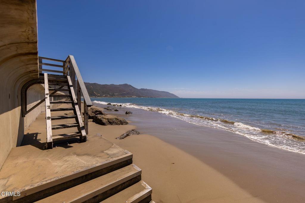 Properties 3 3828 W Pacific Coast Highway