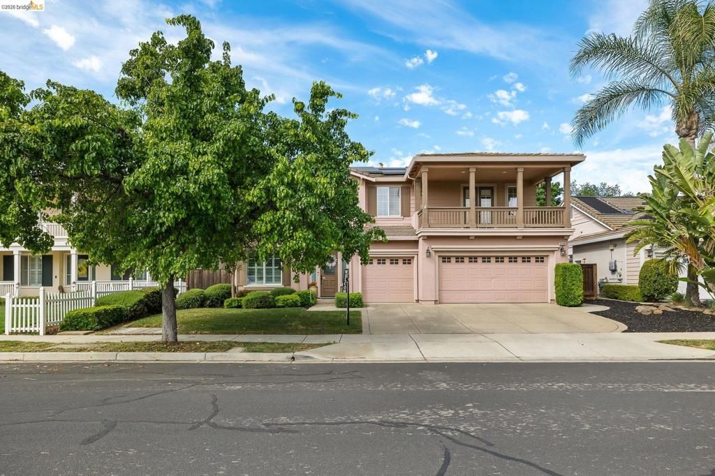 Photo of 2705 Hawthorn Place Pl, Brentwood, CA 94513 (MLS # 41131074)