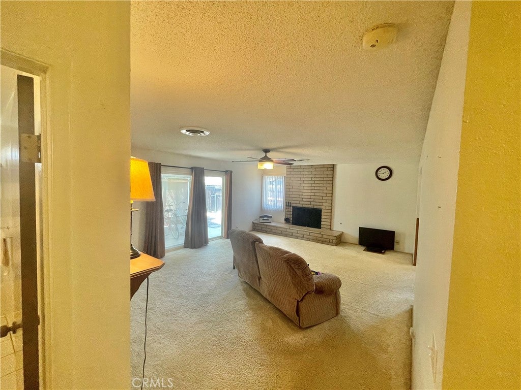 1153 Via Del Echo