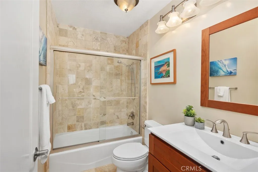 Newport Coast, California 92657, United States, 2 Bedrooms Bedrooms, ,3 BathroomsBathrooms,Residential,Active,191853