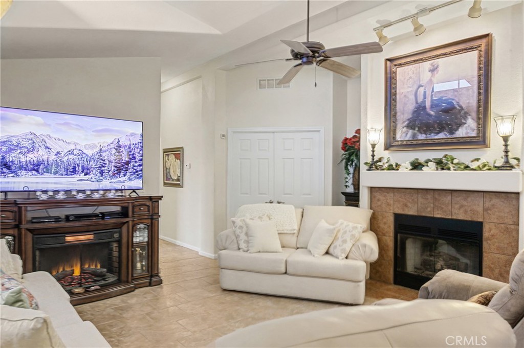 765 Mesa View Drive 137