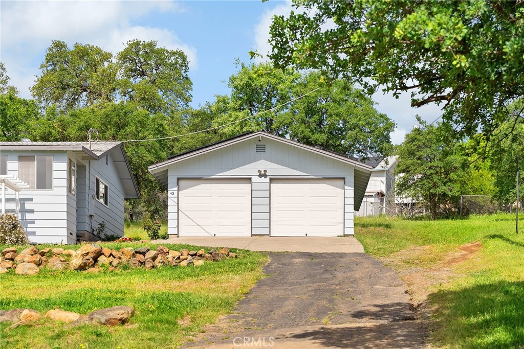 43 Zepher Way
