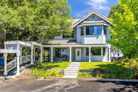 Photo of 12355 Santa Ana Rd, Atascadero, CA 93422 (MLS # NS26064142)