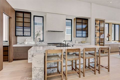 Photo of 1404 Manhattan Ave, Manhattan Beach, CA 90266 (MLS # SB26079541)