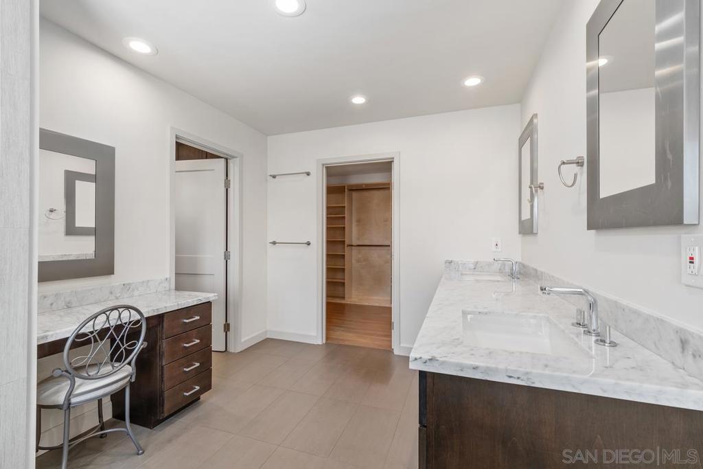 La Jolla - Residential Lease