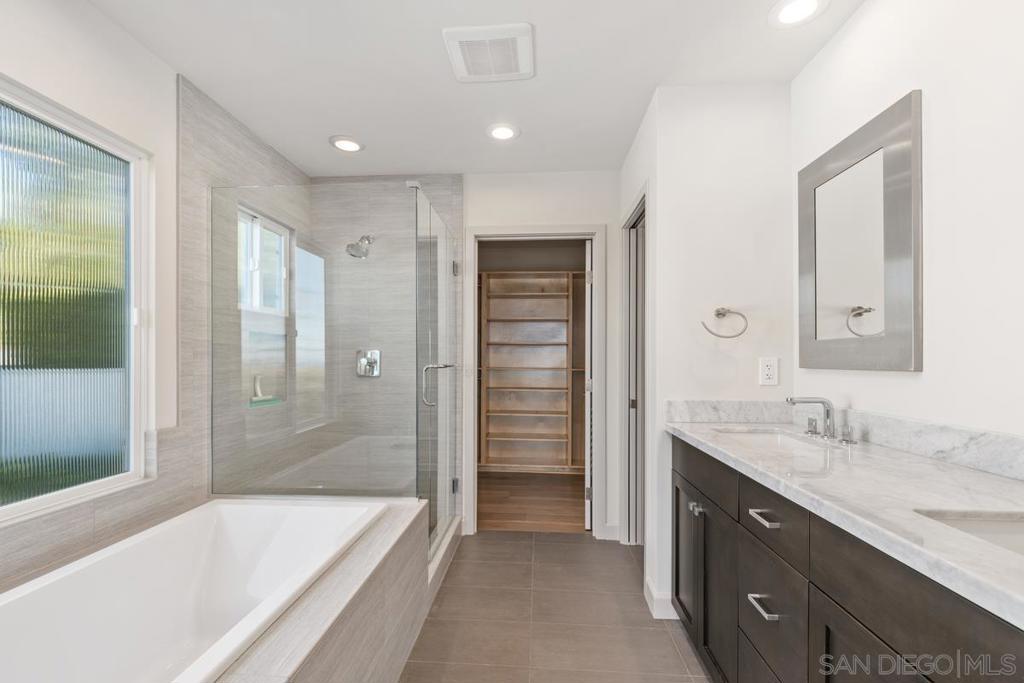 La Jolla - Residential Lease