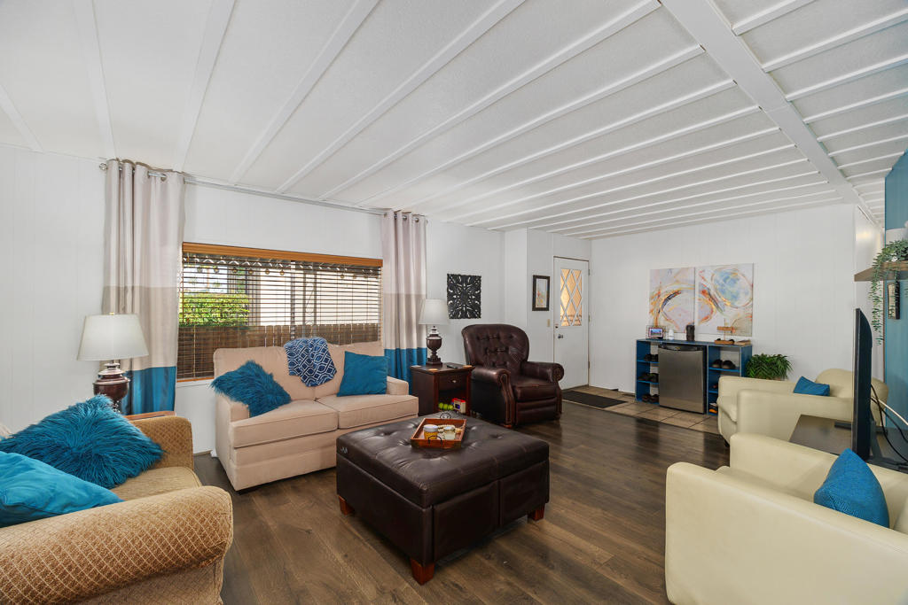 Ramon Mobile Park - Manufactured In Park