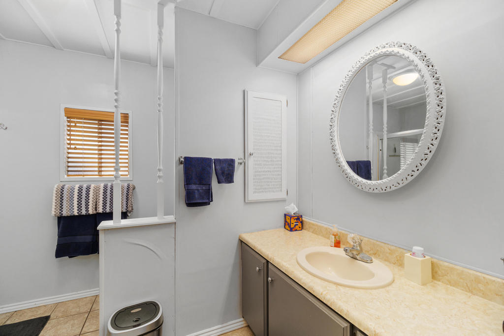 Ramon Mobile Park - Manufactured In Park