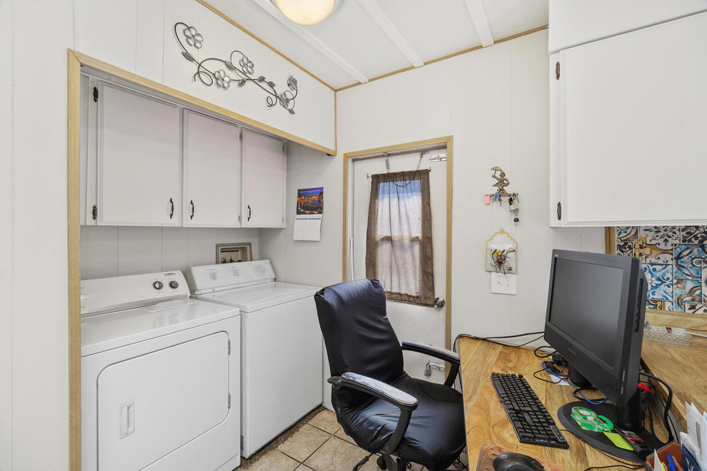 Ramon Mobile Park - Manufactured In Park