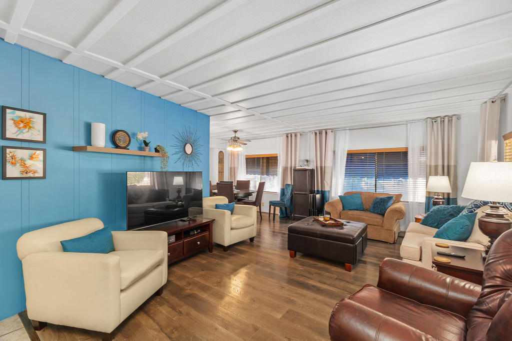 Ramon Mobile Park - Manufactured In Park